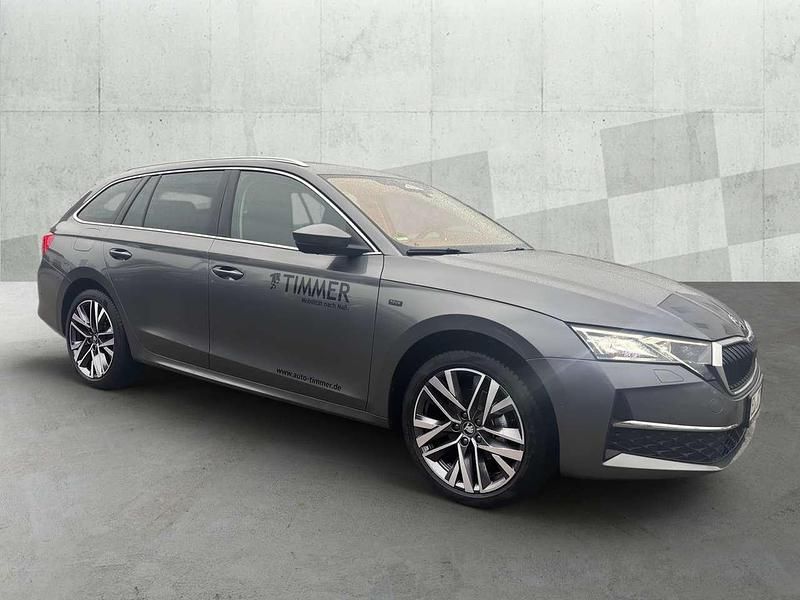 Gebraucht Skoda Octavia Tour 150 PS (110 kW) 2025 Grau Kombi