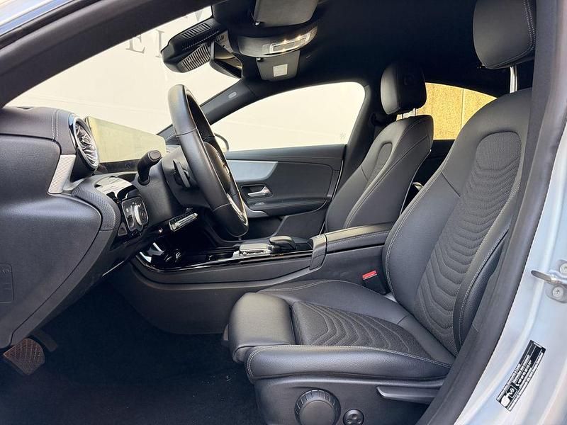 Gebraucht Mercedes CLA180 Progressive 136 PS (100 kW) 2023 Iridiumsilber  metalliclack Limousine