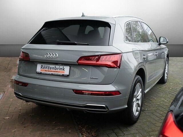 Gebraucht Audi Q5 Sport 299 PS (219 kW) 2021 Grau (quantumgrau) SUV