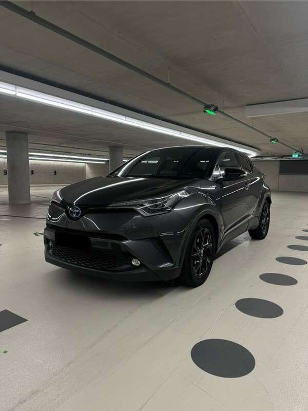 Gebraucht 2018 Toyota C-HR Style SUV | 18.900 € (Etwas zu teuer) - Bild 1/4
