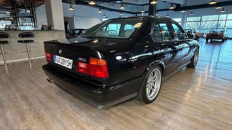 Gebraucht BMW M5 Performance 340 PS (250 kW) 1995 Schwarz Limousine