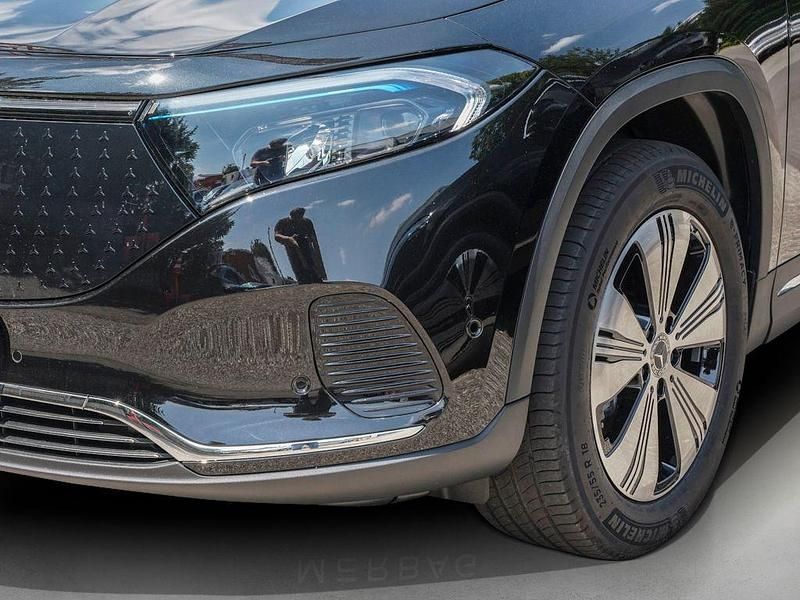 Gebraucht Mercedes EQA350 Advanced 291 kW (397 PS) 2024 Schwarz SUV
