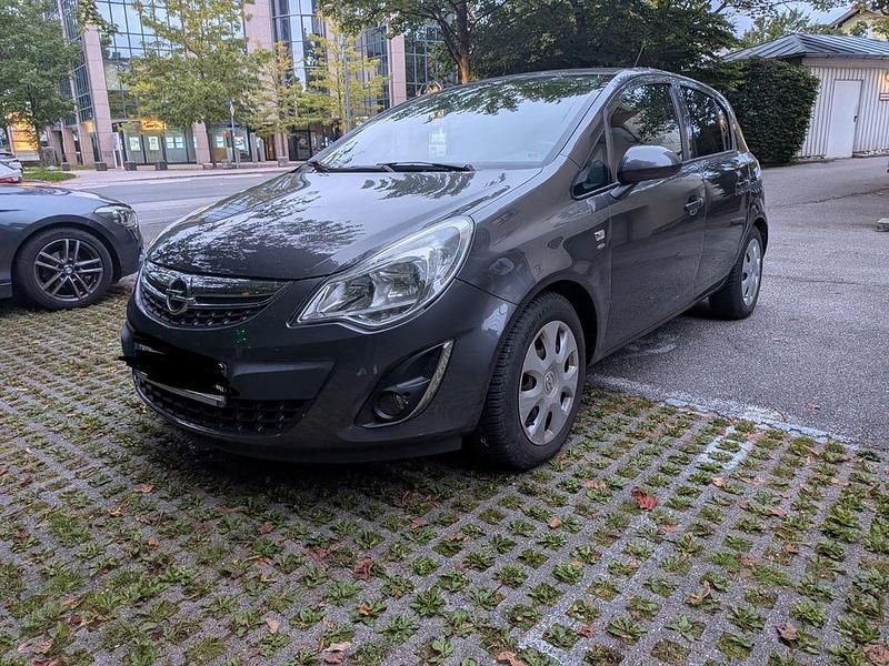 Gebraucht Opel Corsa Selection 101 PS (74 kW) 2011 Grau Limousine