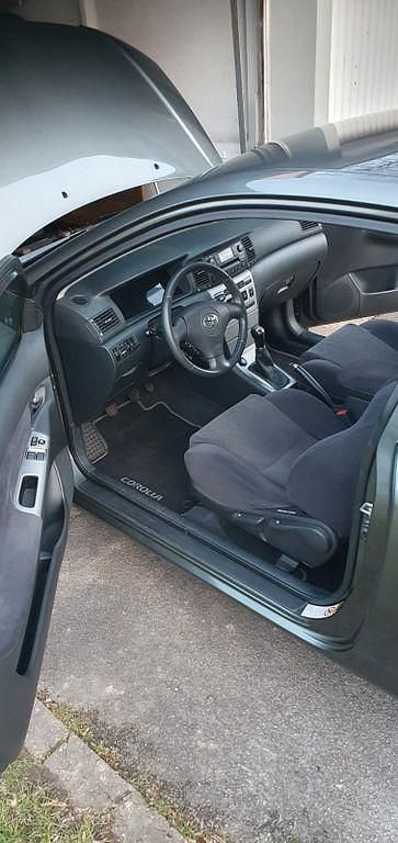 Gebraucht Toyota Corolla 110 PS (80 kW) 2002 Grau Limousine
