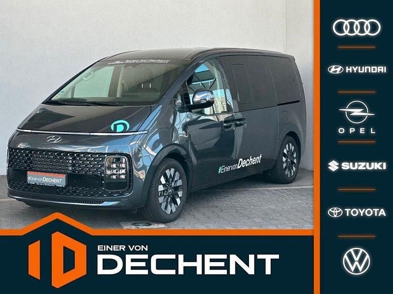 Grau Gebraucht 2021 Hyundai Staria Signature Van | 37.919 € (Superpreis) - Bild 1/4