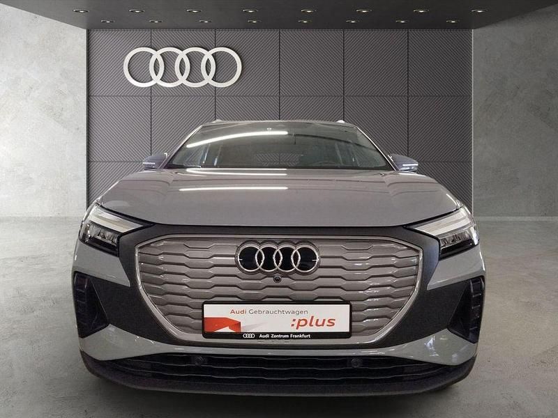 Gebraucht Audi Q4 e-tron Advanced 150 kW (204 PS) 2022 Grau SUV