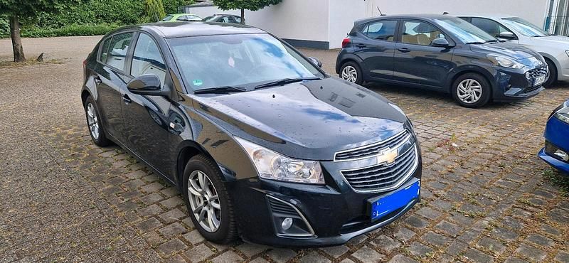 Gebraucht Chevrolet Cruze 131 PS (96 kW) 2012 Schwarz Limousine