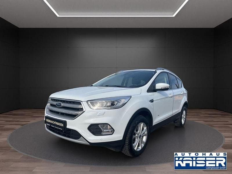 Gebraucht Ford Kuga Titanium 175 PS (128 kW) 2019 Weiß SUV