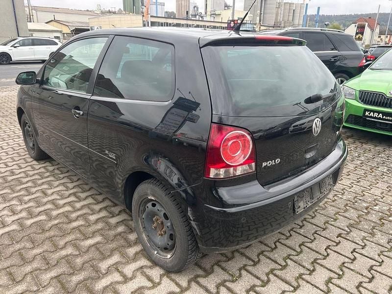 Second-hand VW Polo Black Edition 80 CP (58 kW) 2009 Negru Hatchback