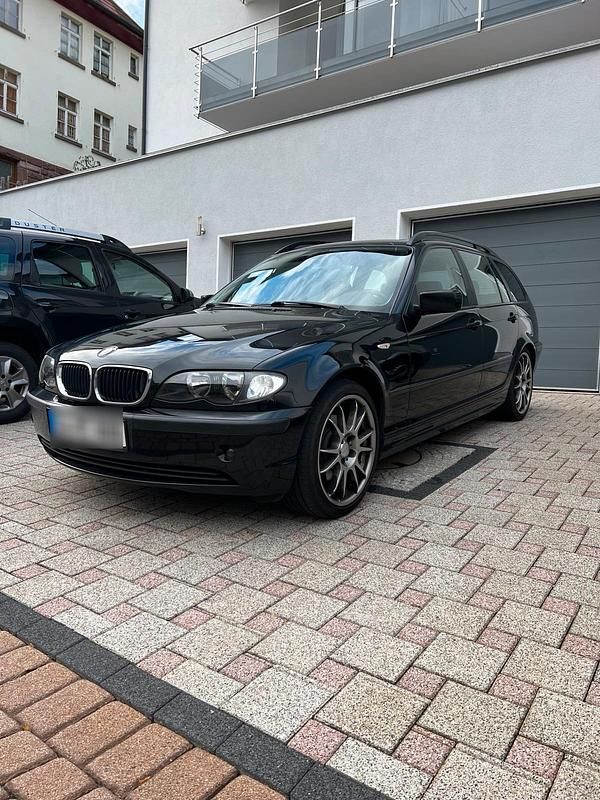 Gebraucht 2004 BMW 320 Kombi | 2.800 € (Teuer) - Bild 1/4