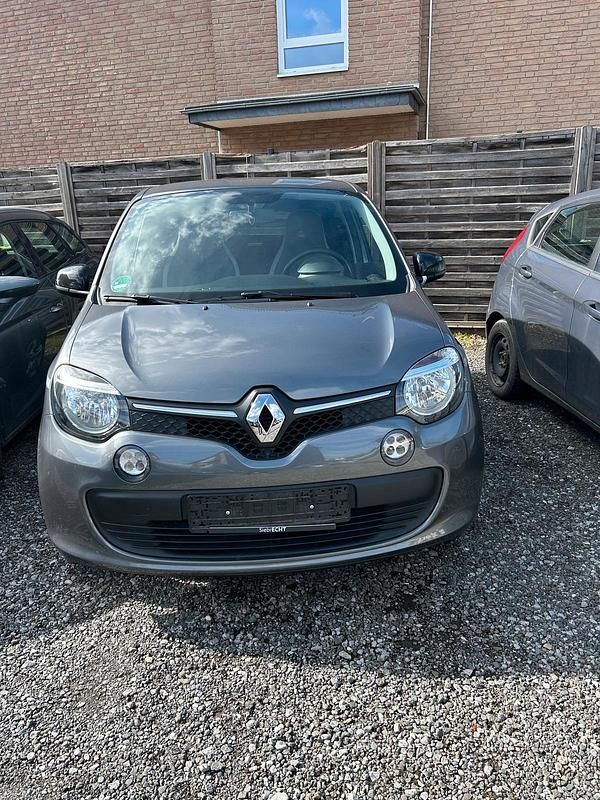 Gebraucht Renault Twingo LIMITED 90 PS (66 kW) 2018 Grau Kleinwagen