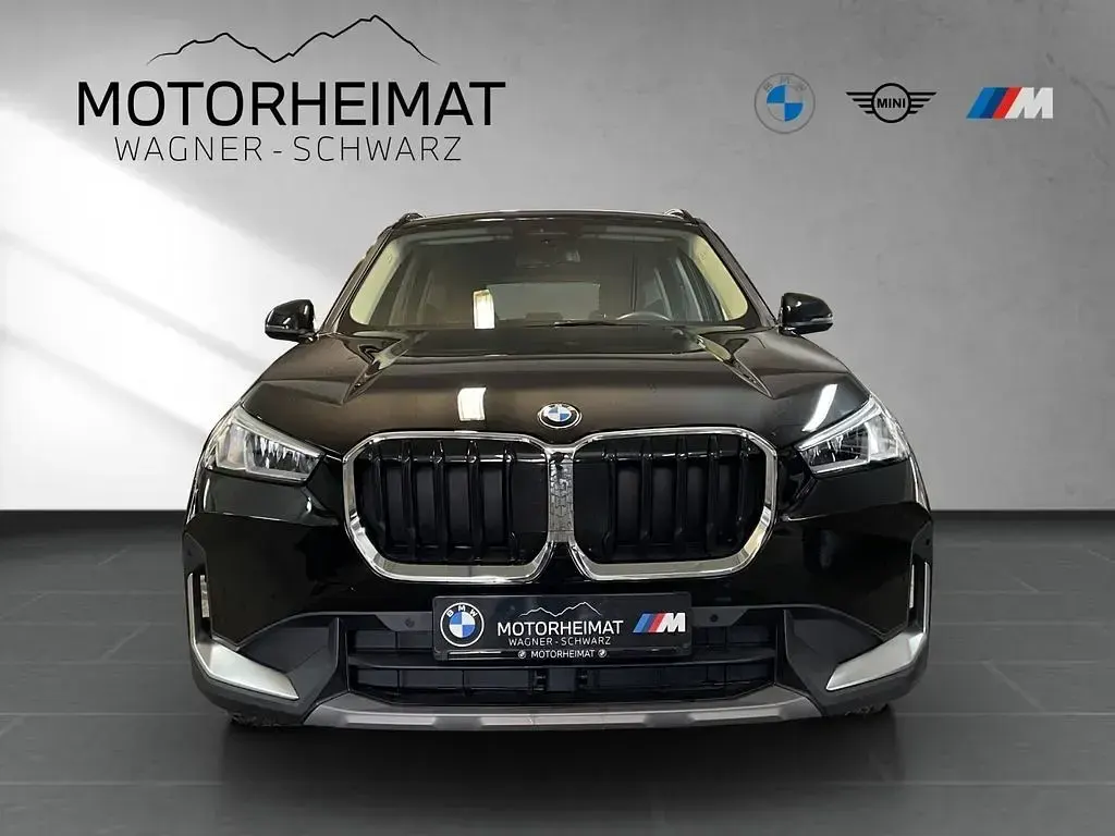 Używany BMW X1 Efficient Dynamics 150 KM (110 kW) 2024 Czarny SUV