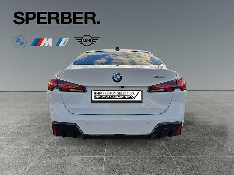 Gebraucht BMW 220 M Sport 156 PS (114 kW) 2025 Weiß Limousine