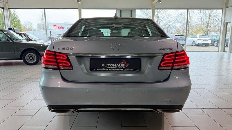Gebraucht Mercedes E400 333 PS (244 kW) 2013 Silber Limousine