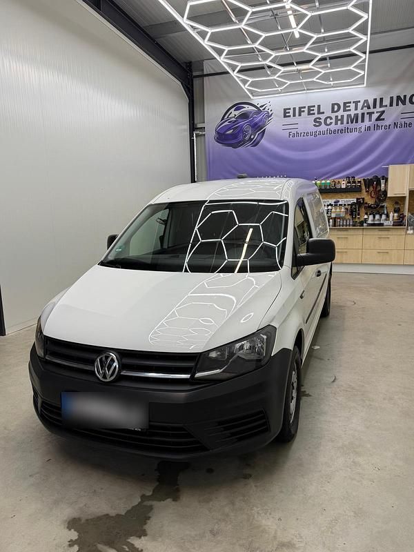 Gebraucht VW Caddy Maxi 102 PS (75 kW) 2016 Weiß Van / Kleinbus