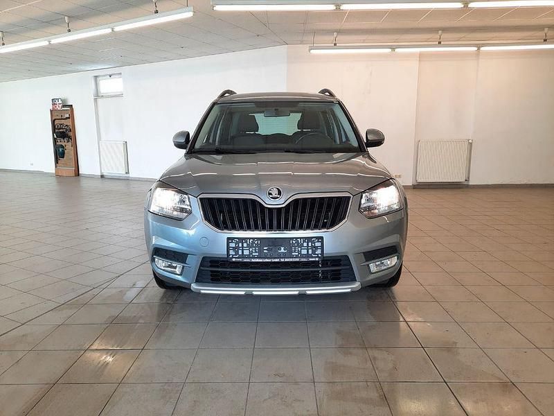 Gebraucht Skoda Yeti Cool Edition 110 PS (80 kW) 2016 Grau SUV