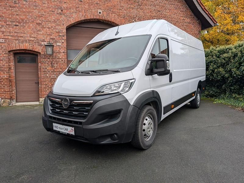 Weiß Gebraucht 2024 Opel Movano Edition Van | 23.800 € (Superpreis) - Bild 1/4