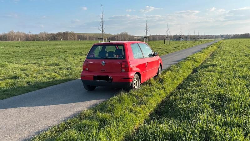 Gebraucht VW Lupo 75 PS (55 kW) 1999 Rot Kleinwagen