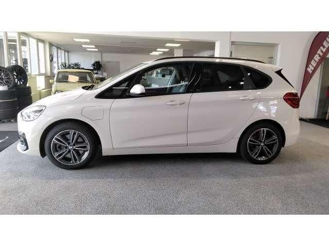 Gebraucht BMW 225 Active Tourer iPerformance 136 PS (100 kW) 2019 Weiss Van / Kleinbus