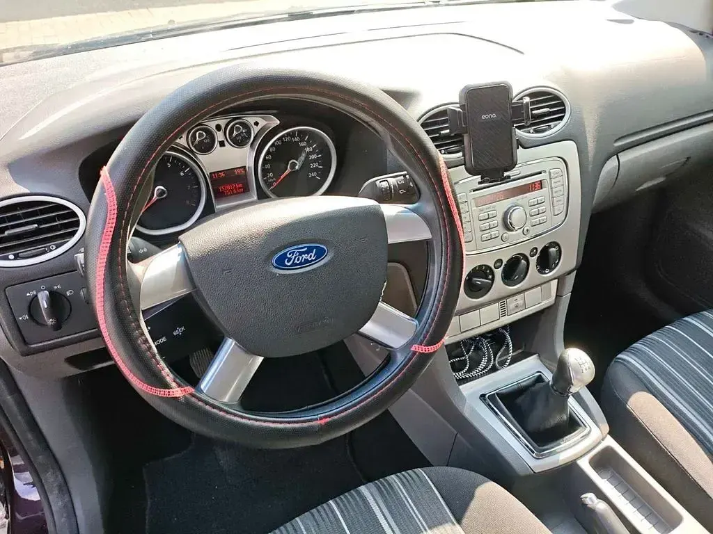 Gebraucht Ford Focus Sport 101 PS (74 kW) 2008 Limousine