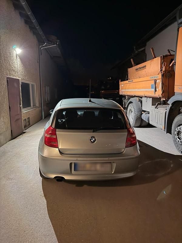 Gebraucht BMW 116 116 PS (85 kW) 2007 Silber Kleinwagen