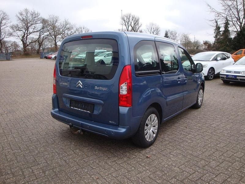 Gebraucht Citroën Berlingo 109 PS (80 kW) 2009 Blau Van / Kleinbus