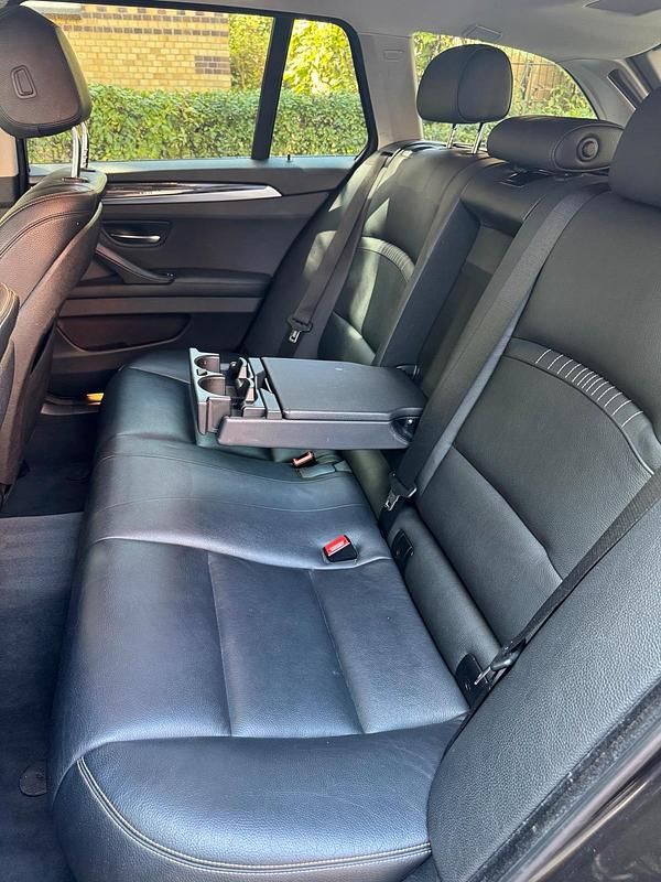 Gebraucht BMW 520 190 PS (139 kW) 2015 Schwarz Kombi