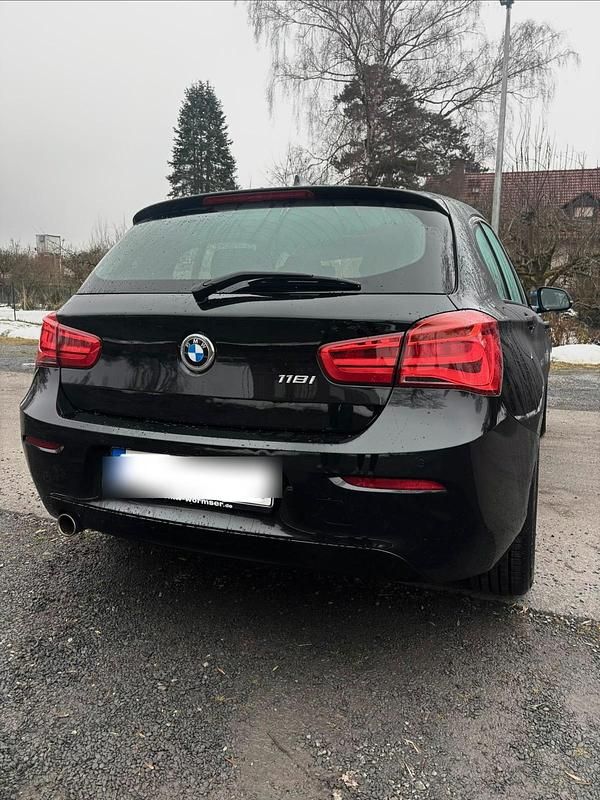Gebraucht BMW 118 136 PS (100 kW) 2018 Schwarz Kleinwagen