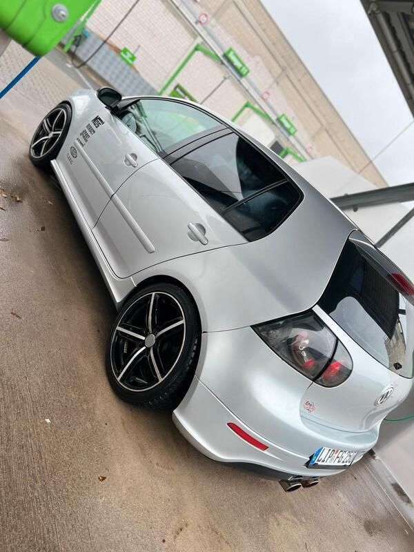 Silber Gebraucht 2004 VW Golf V Kleinwagen | 3.499 € (Teuer) - Bild 1/4