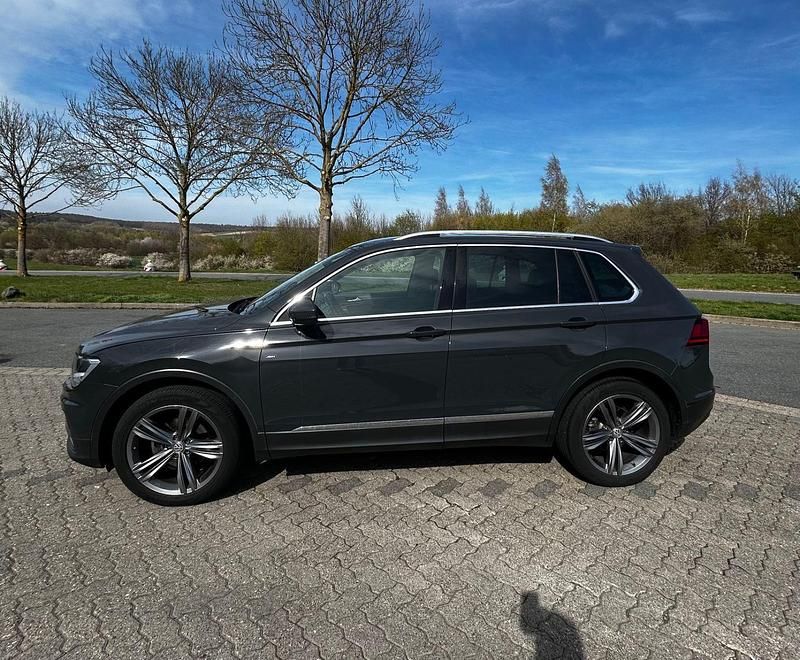 Gebraucht VW Tiguan Join 150 PS (110 kW) 2018 Grau SUV