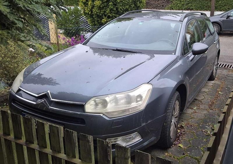 Grau Gebraucht 2010 Citroën C5 Kombi | 500 € (Superpreis) - Bild 1/4