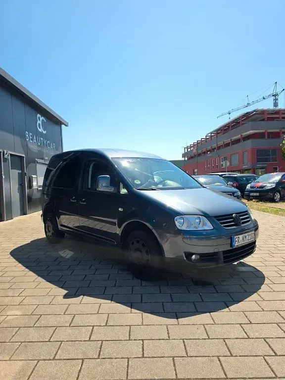 Gebraucht VW Caddy Life 102 PS (75 kW) 2010 Grau Van / Kleinbus