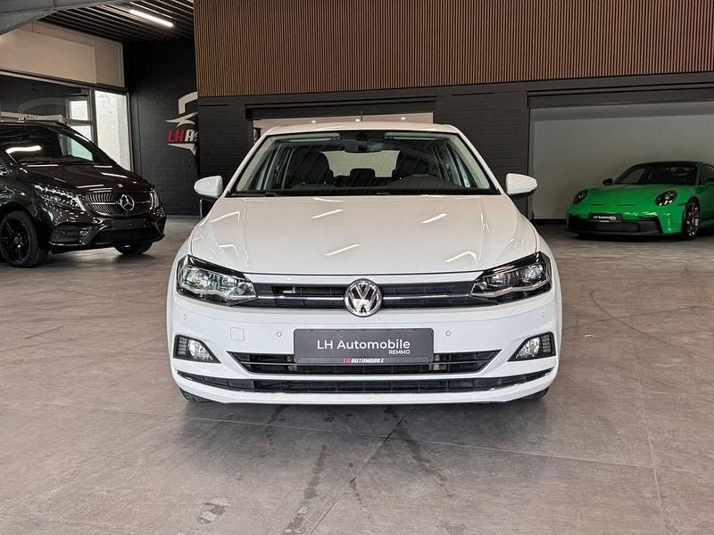 Weiß Gebraucht 2020 VW Polo Highline Limousine | 14.990 € (Fairer Preis) - Bild 1/4