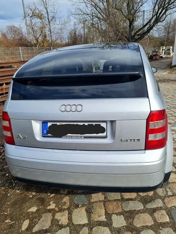 Gebraucht Audi A2 75 PS (55 kW) 2001 Silber Kleinwagen