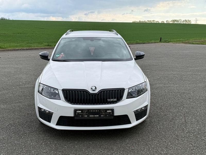 Second-hand Skoda Octavia RS 184 CP (135 kW) 2016 Alb Hatchback