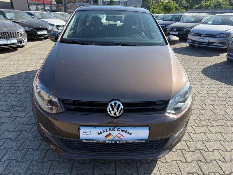 Braun Gebraucht 2013 VW Polo Match Limousine | 8.499 € (Guter Preis) - Bild 1/4