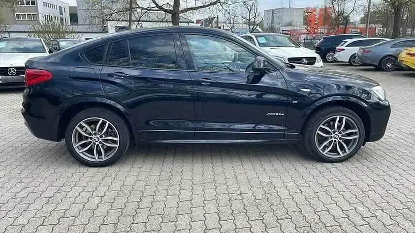 Gebraucht BMW X4 M Sport 258 PS (189 kW) 2016 Schwarz SUV