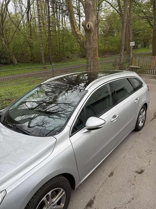 Gebraucht Peugeot 508 Business-Line 163 PS (119 kW) 2012 Grau Kombi