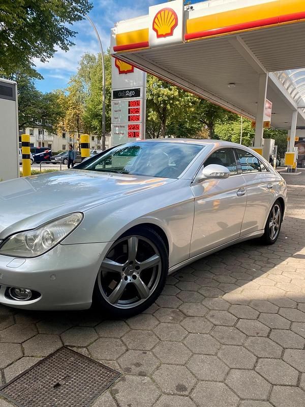Silber Gebraucht 2005 Mercedes CLS350 Coupé | 5.500 € (Superpreis) - Bild 1/4