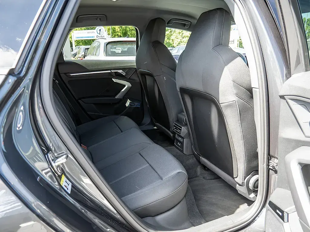 Gebraucht Audi A3 Advanced 150 PS (110 kW) 2025 Manhattangrau metallic Limousine