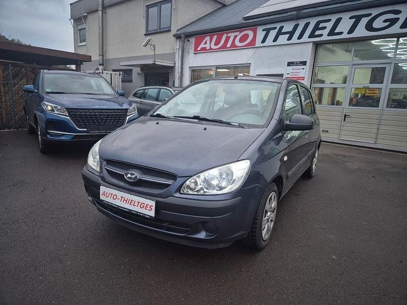 Grau Gebraucht 2010 Hyundai Getz Kleinwagen | 750 € (Superpreis) - Bild 1/4