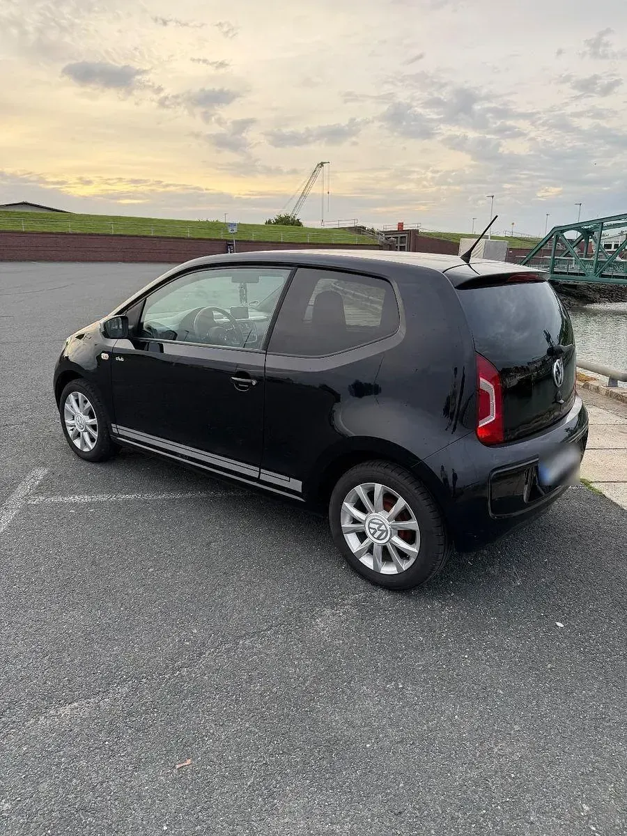 Gebraucht VW up! CLUB 60 PS (44 kW) 2016 Schwarz Kleinwagen