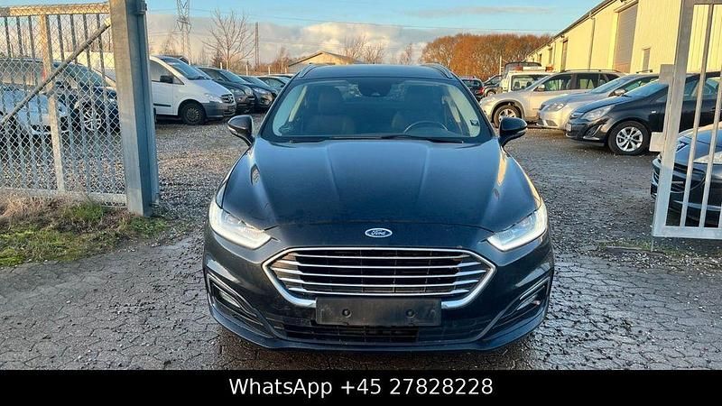 Gebraucht Ford Mondeo Titanium 190 PS (139 kW) 2020 Schwarz Limousine