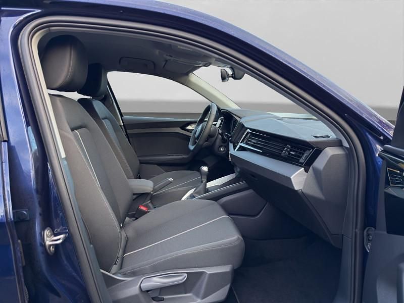 Gebraucht Audi A1 Sportback Advanced 95 PS (69 kW) 2025 Blau Kleinwagen