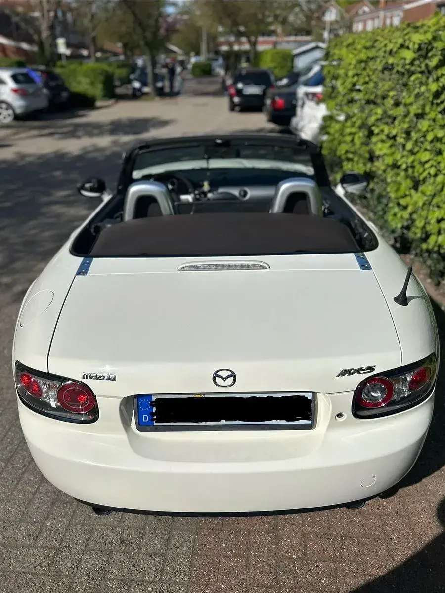 Gebraucht Mazda MX5 160 PS (117 kW) 2008 Weiß Cabrio