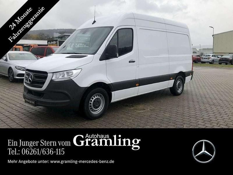 Arktikweiß Gebraucht 2023 Mercedes Sprinter Van | 37.960 € (Guter Preis) - Bild 1/4