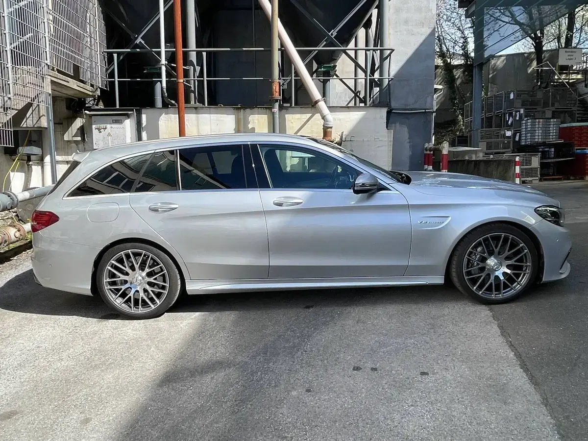 Gebraucht Mercedes C63 AMG AMG 476 PS (350 kW) 2020 Silber Kombi