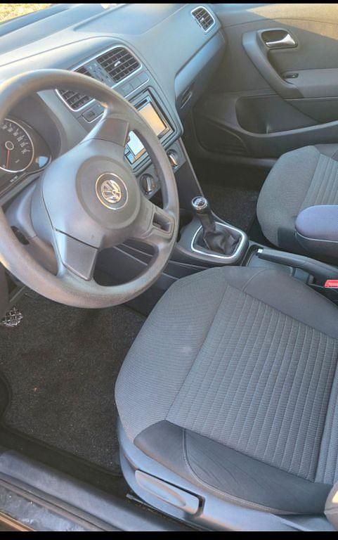 Gebraucht VW Polo 69 PS (50 kW) 2010 Schwarz Limousine