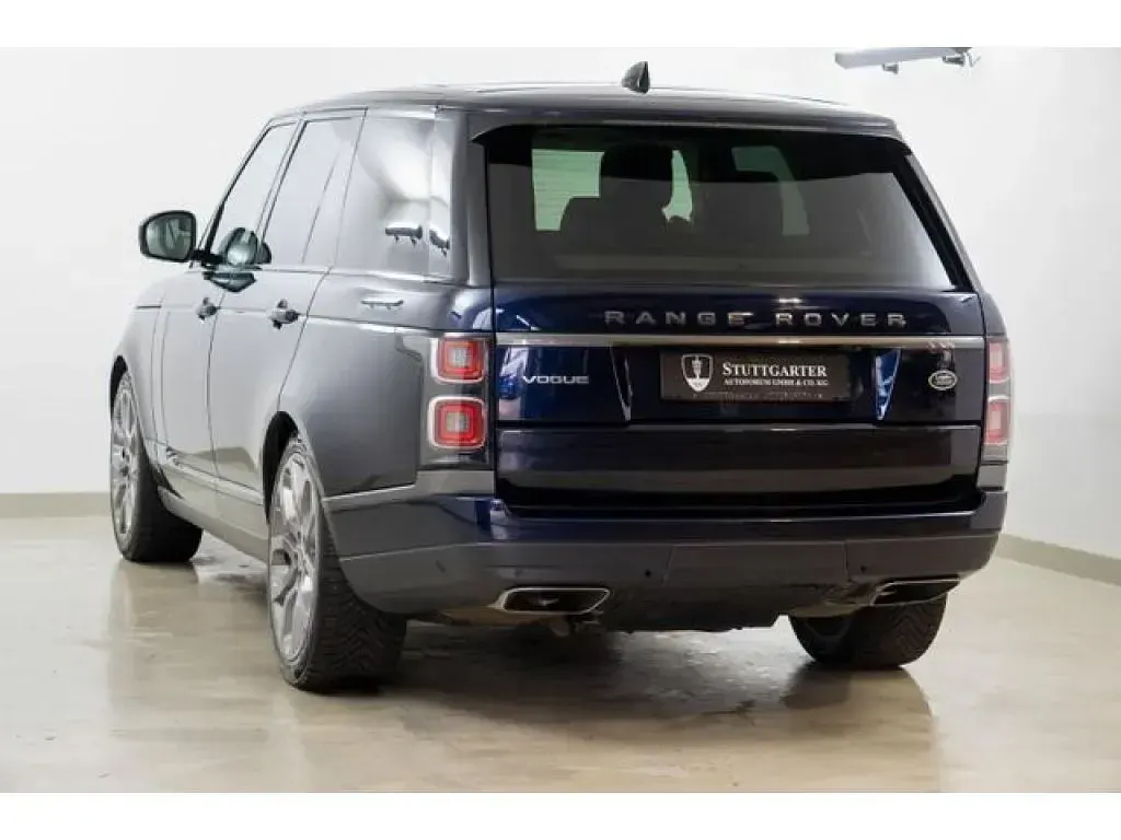 Gebraucht Land Rover Range Rover Vogue 275 PS (202 kW) 2021 Portofino blue (metallic) SUV