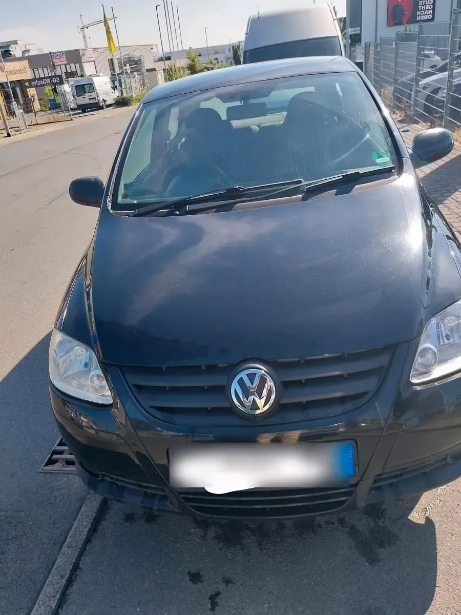 Gebraucht VW Fox 52 PS (38 kW) 2005 Schwarz Kleinwagen